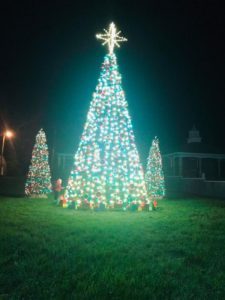 Clarksville s Tree Lighting Grand Illumination Wednesday